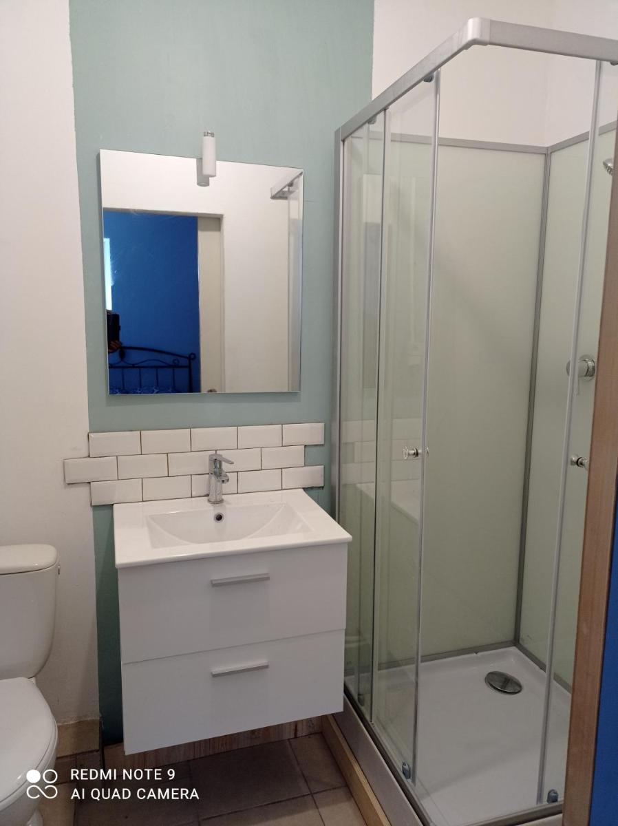 studio spacieux confortable récemment rénové - Housity