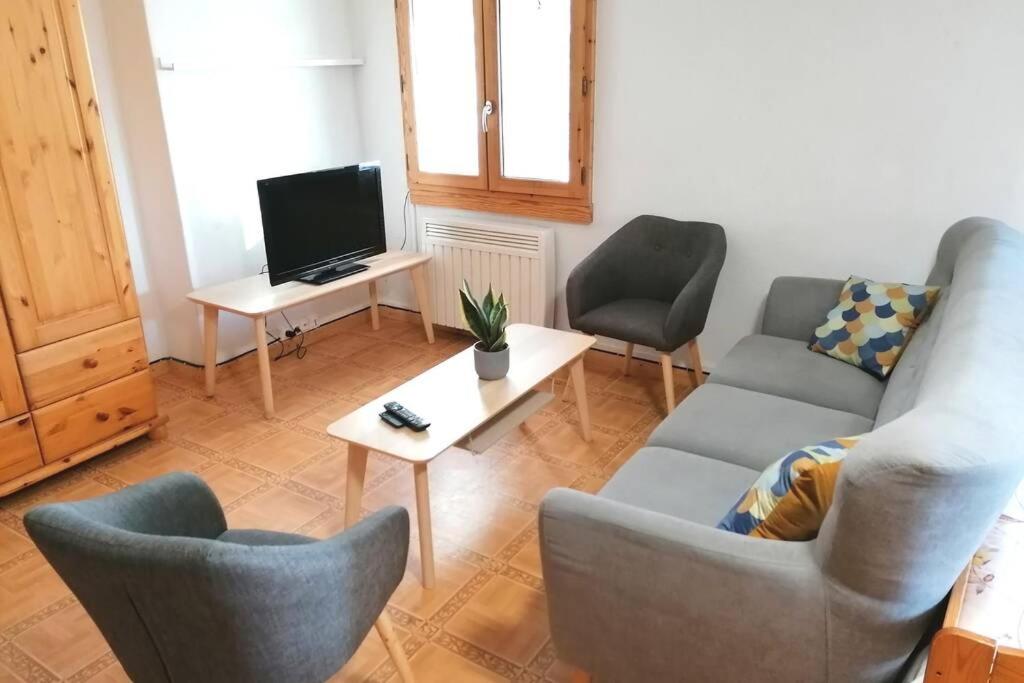Logement & Terrasse au Lac Léman - Housity