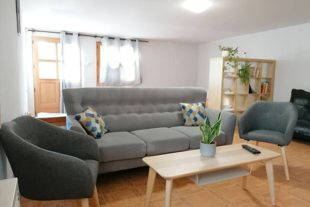 Logement & Terrasse au Lac Léman - Housity
