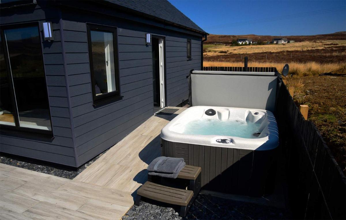 Braeside Bothy - Housity
