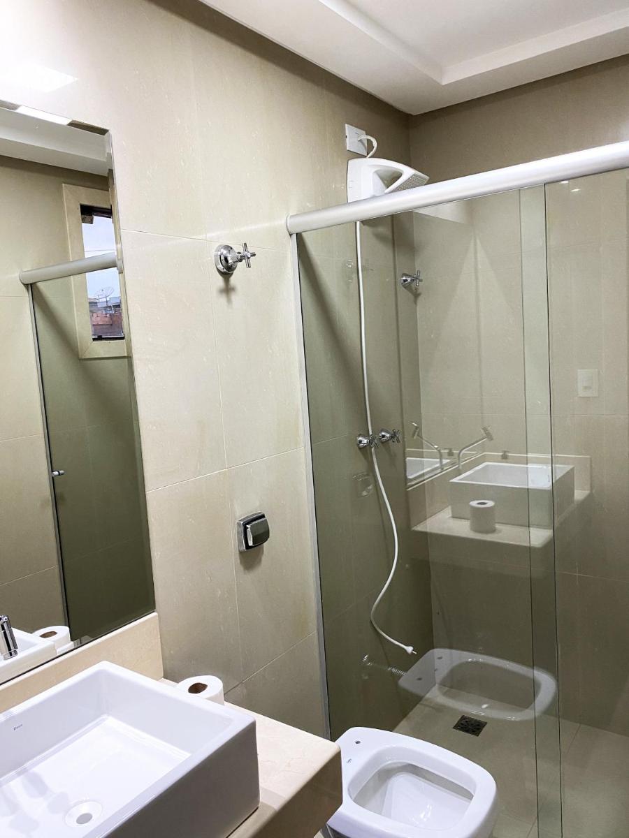 Casa de alto luxo com piscina churrasq e jacuzzi - Housity