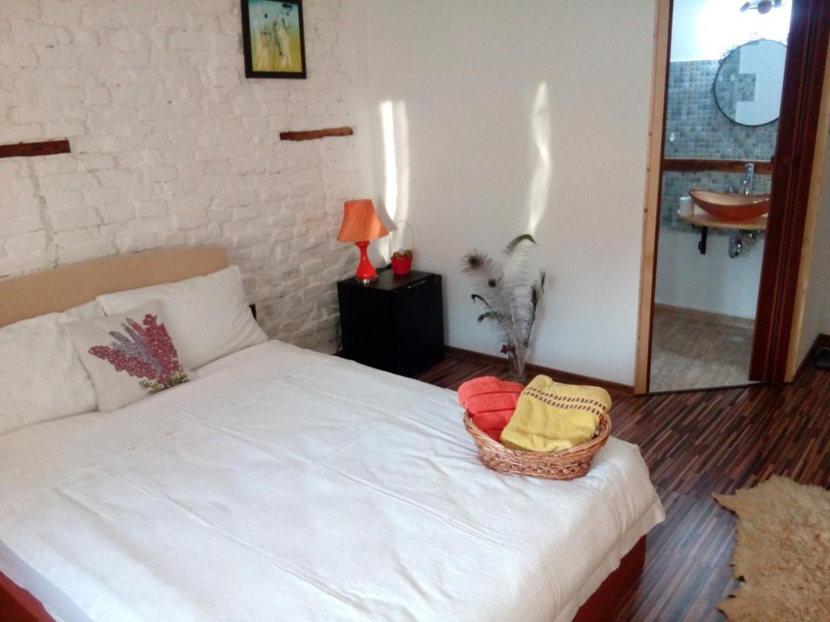 GrandPa's Room - Housity