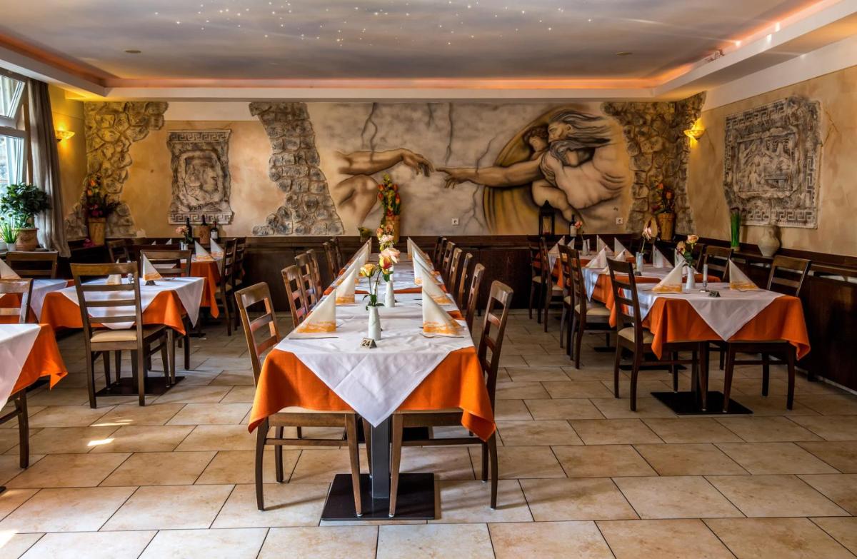 Hotel-Restaurant Zum Bäumle - Housity