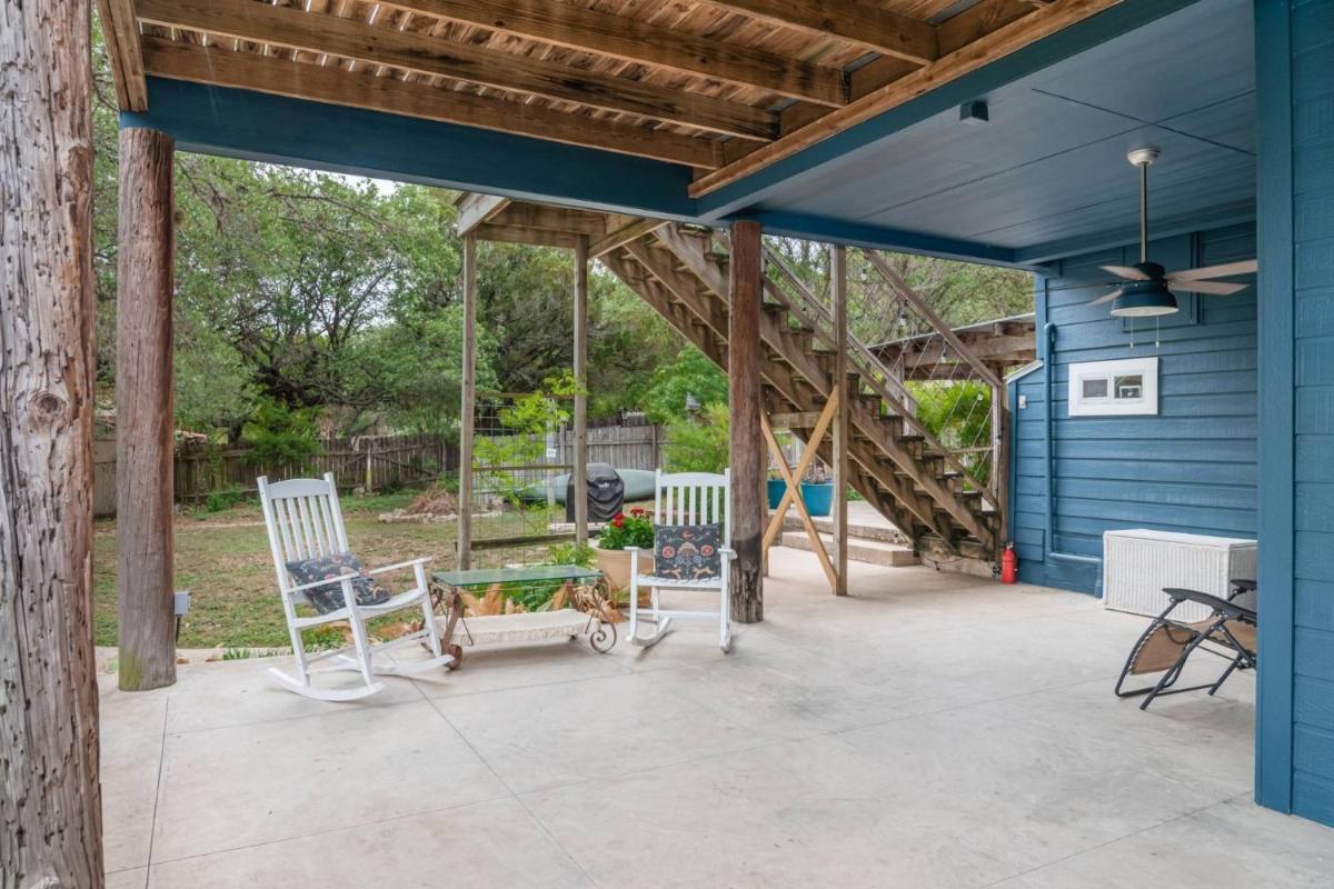 The Nest on Lake Travis - Housity