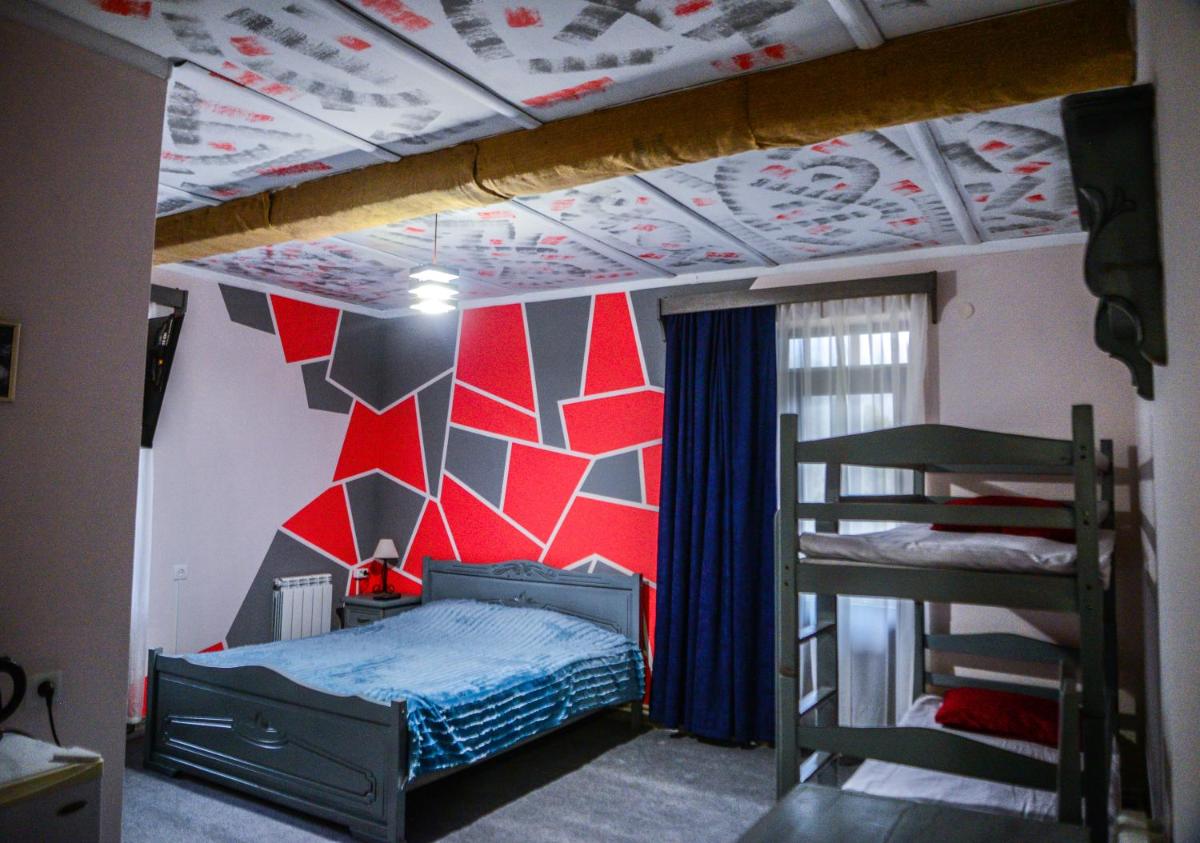 Suitetrails - Paxlava Guesthouse & Restaurant