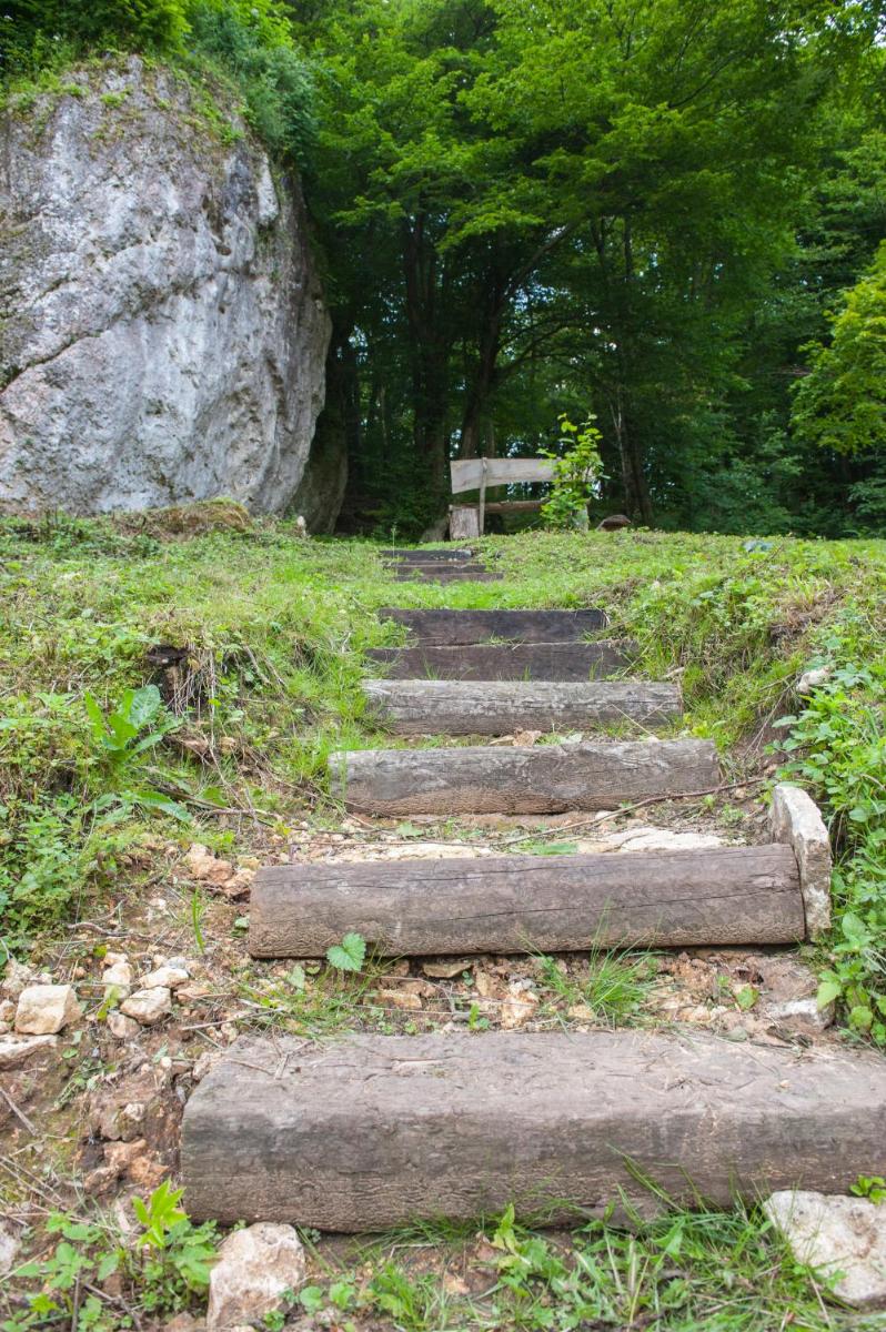 Jurajskie Domki Pod Młyńską Skałą - Housity