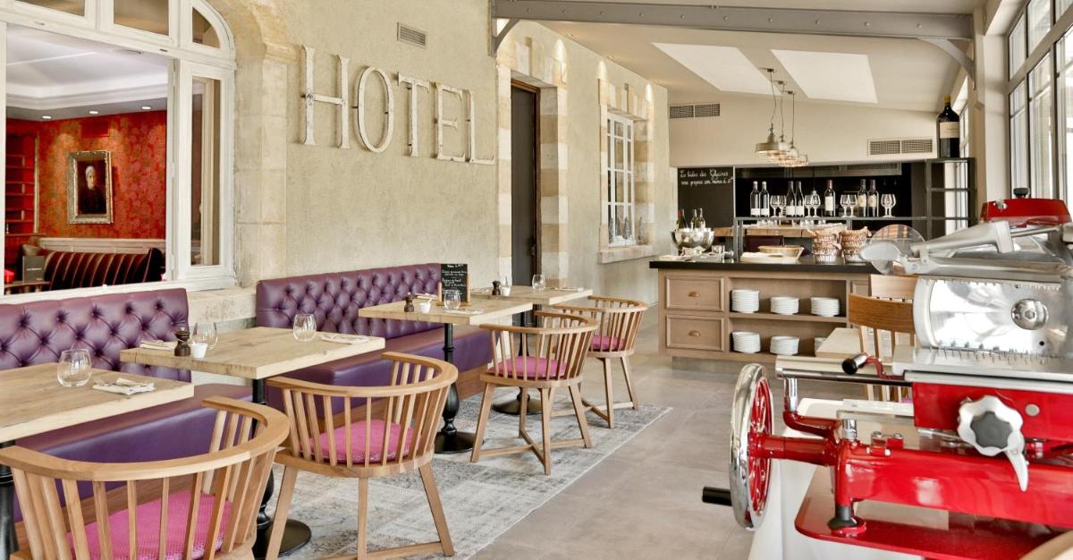 Restaurant ou autre lieu de restauration dans l'établissement Les Glycines - Hôtel & Spa - Teritoria