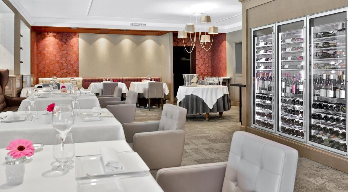 Restaurant ou autre lieu de restauration dans l'établissement Les Glycines - Hôtel & Spa - Teritoria