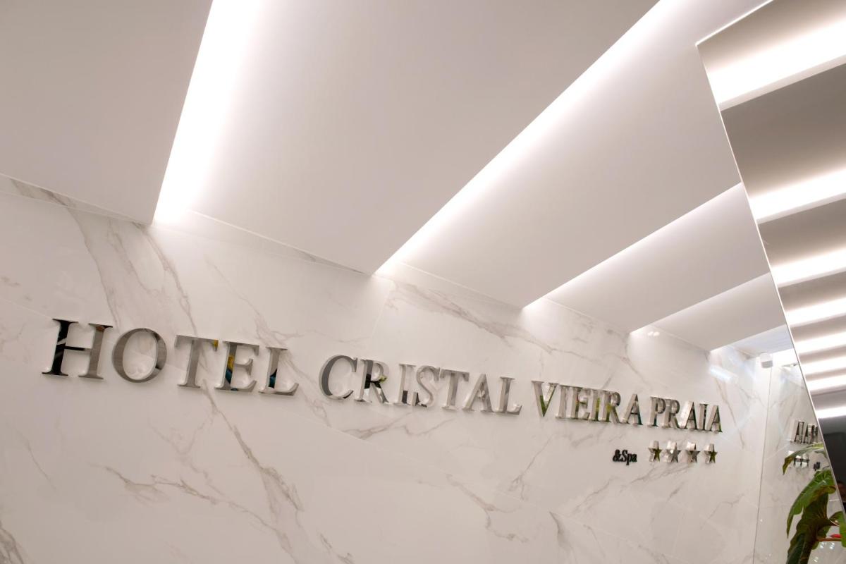 Um certificado, prémio, placa ou documento mostrado em Hotel Cristal Vieira Praia & SPA