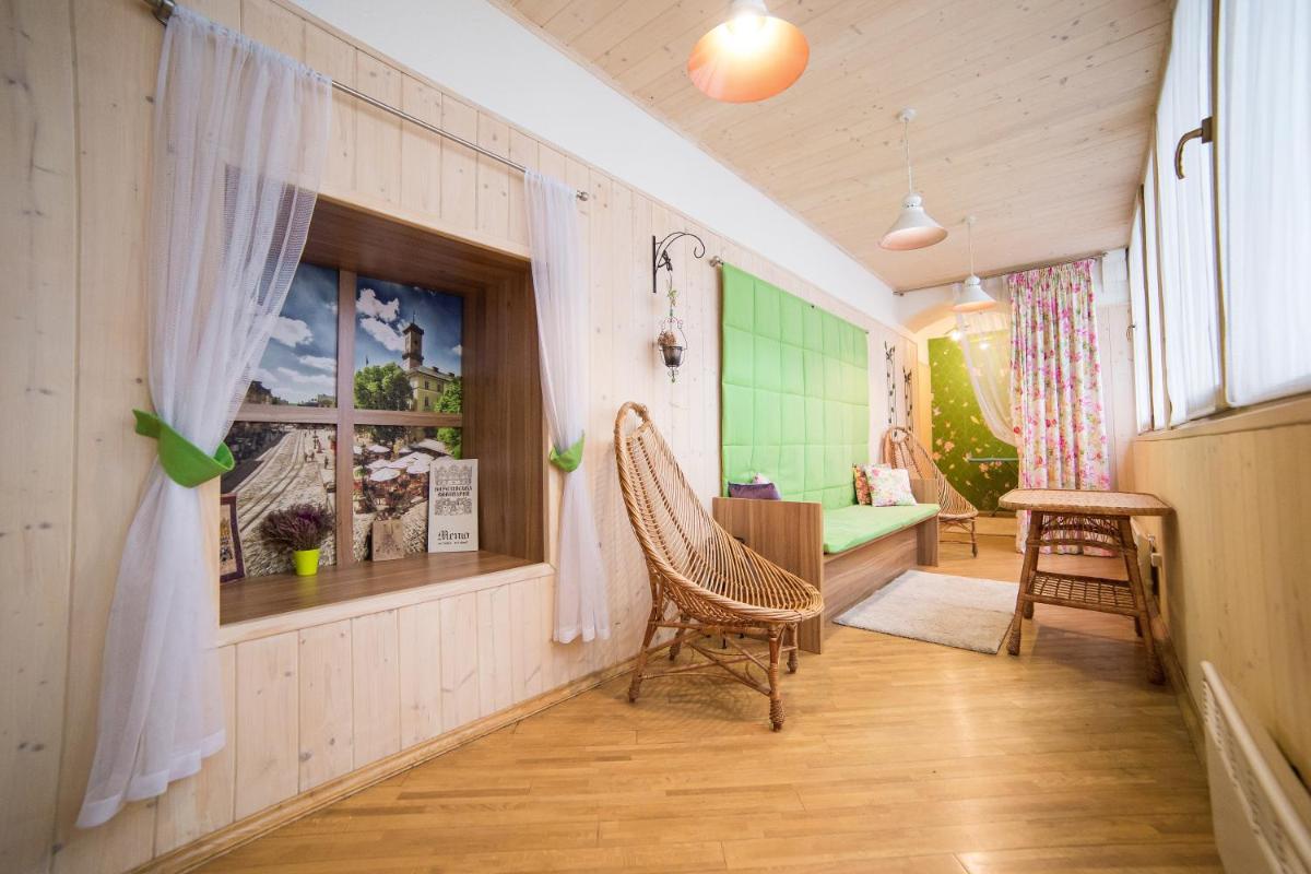 Apart Hotel on Rynok Square - Housity