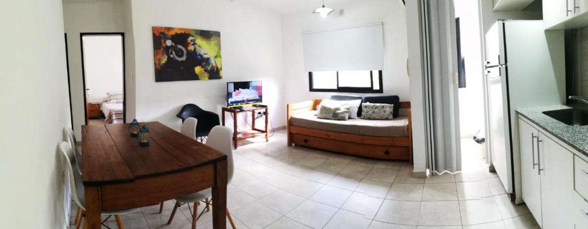 Depto 34 y 25, hasta 5 pasajeros, amplio y luminoso - Housity