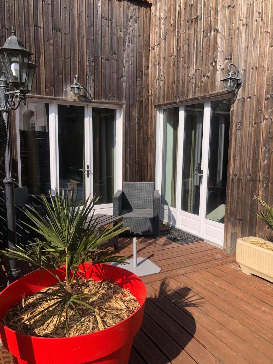 Chez Benjamin & Samantha - Les Portes du Château - Housity