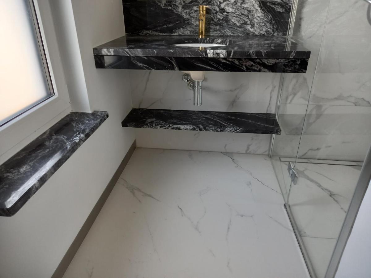 DOMKI ZACISZE Chmielno Kaszuby - nowe i całoroczne cottage - do 10 os - Housity