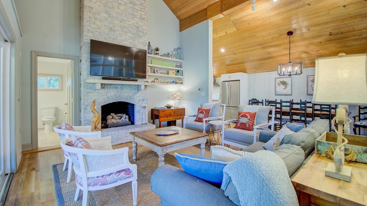 Good Graces by Peace Vacations - Housity
