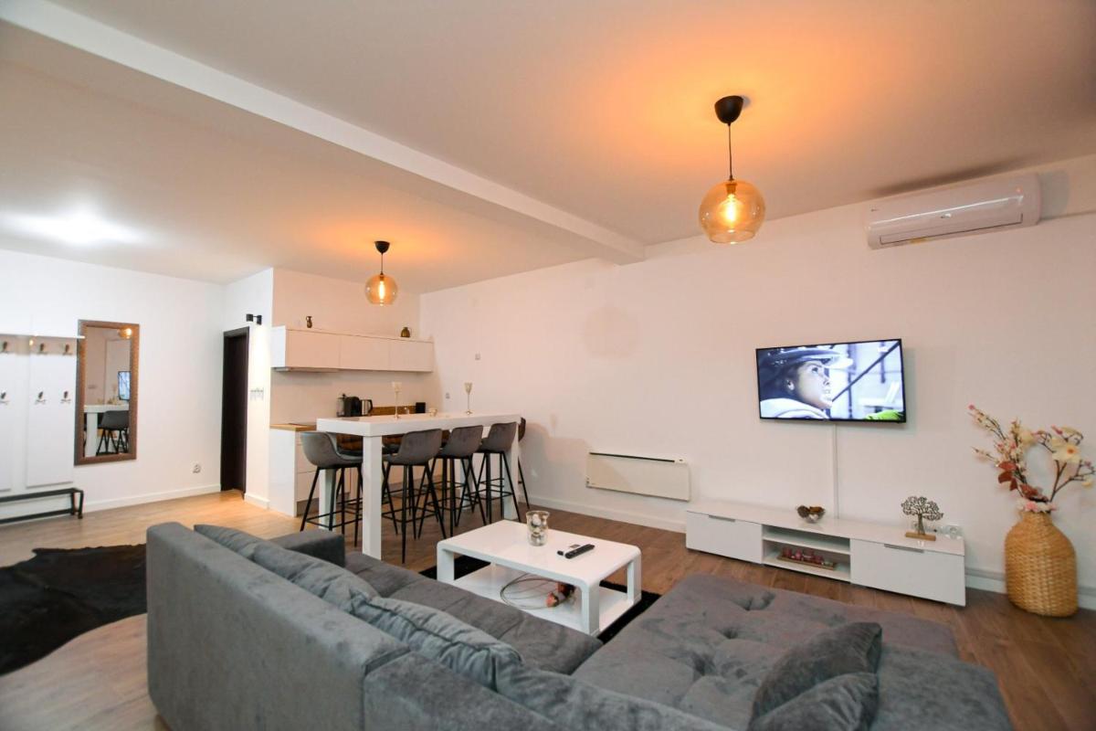 Central Apartments - Hizvo