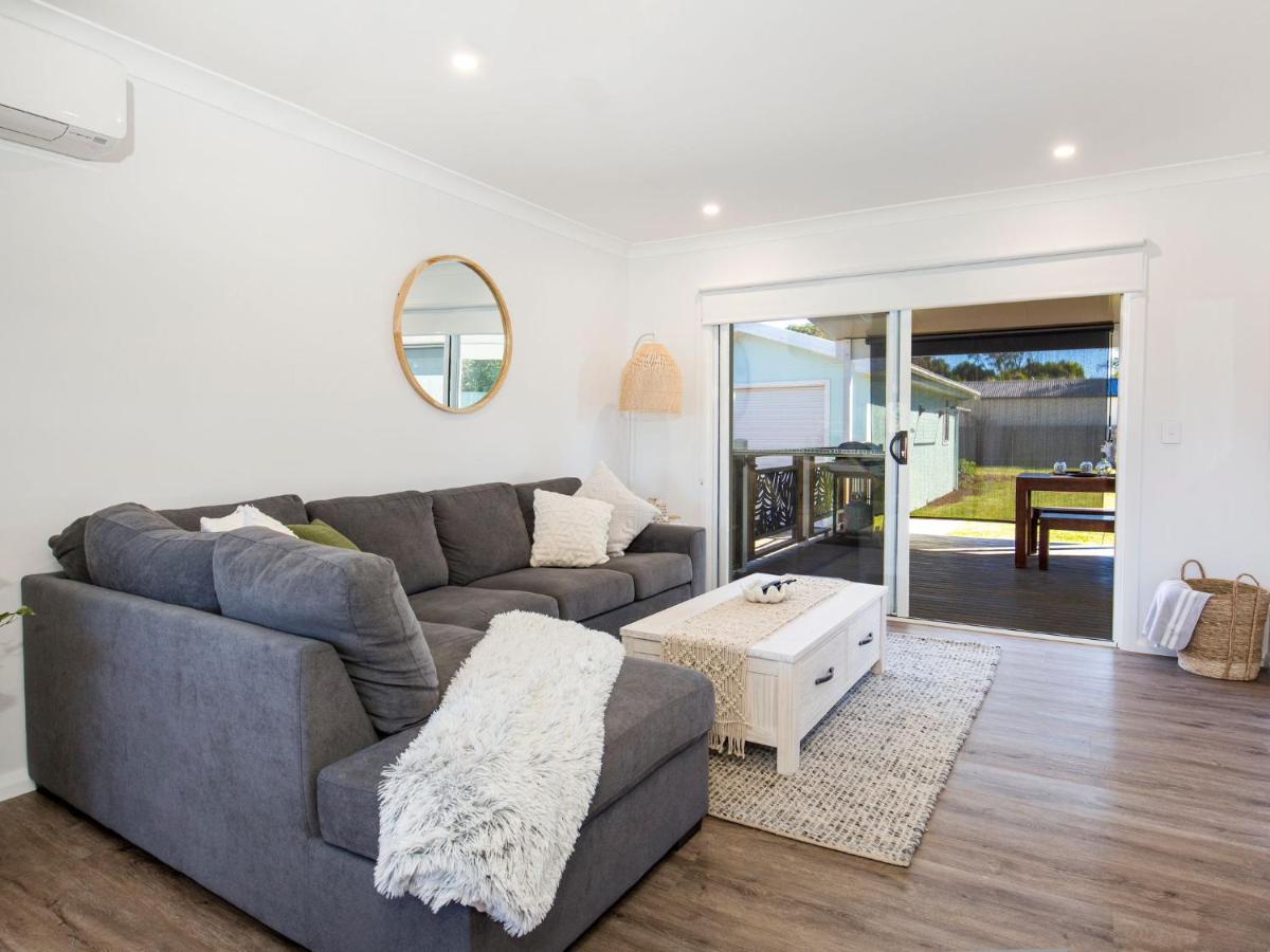 Periwinkle I Pet Friendly I 2 Mins Walk to Beach - Housity
