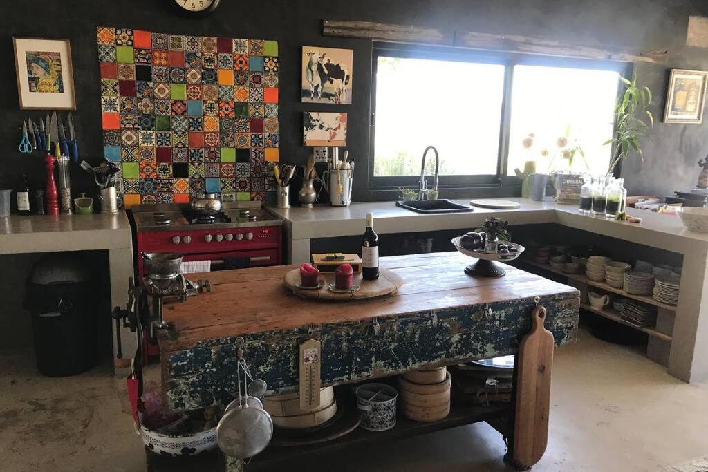 Mountain top escape - Housity