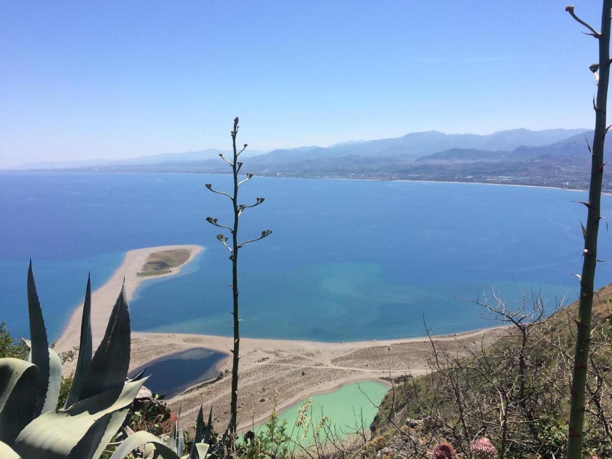 Tindari guest house - Housity