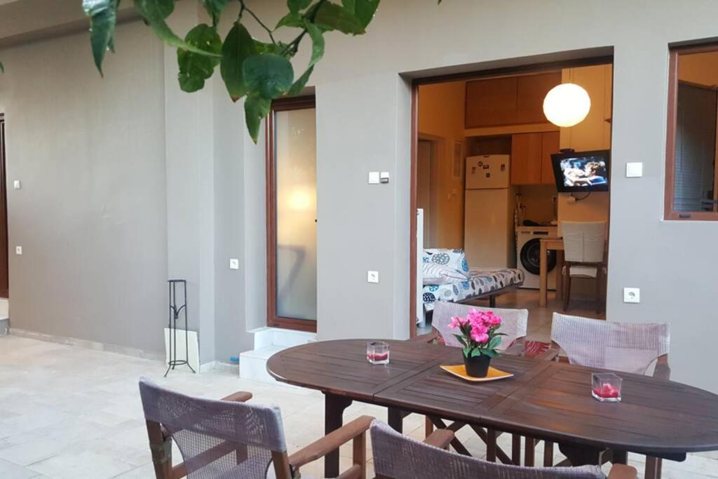 Quite House with garden and barbecue - Housity