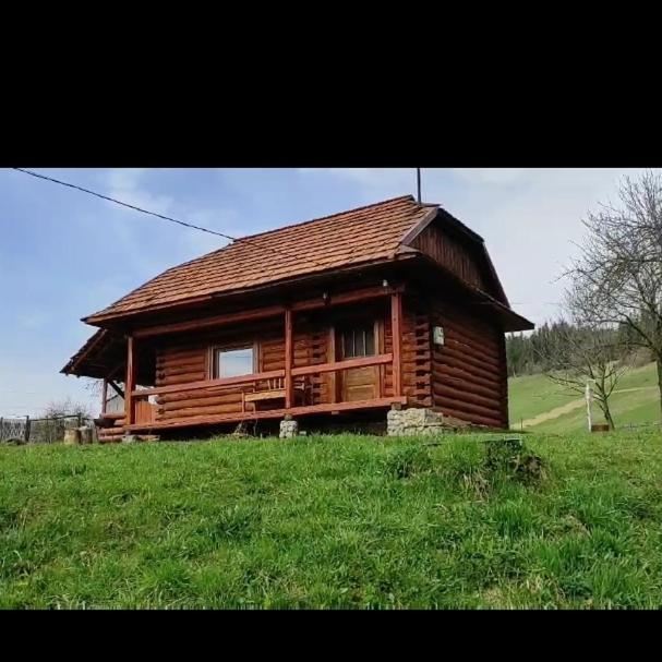 Затишна хата - Housity
