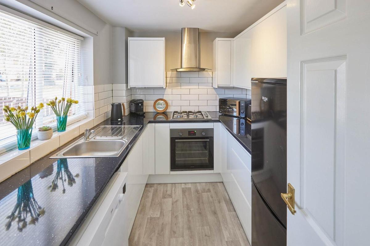 Host & Stay - Beatrice Little Duckling - Housity
