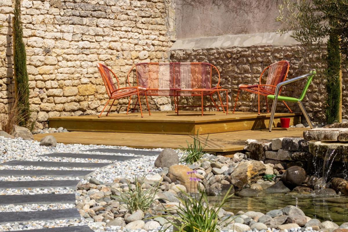 CIT'HOTEL Le Commerce - Housity