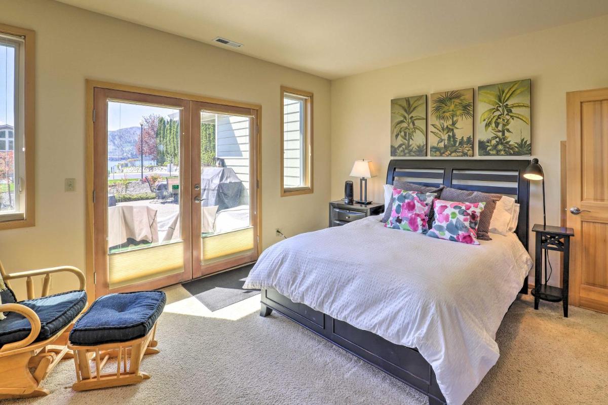Lake Chelan Home with Boat Dock and Slip - Housity
