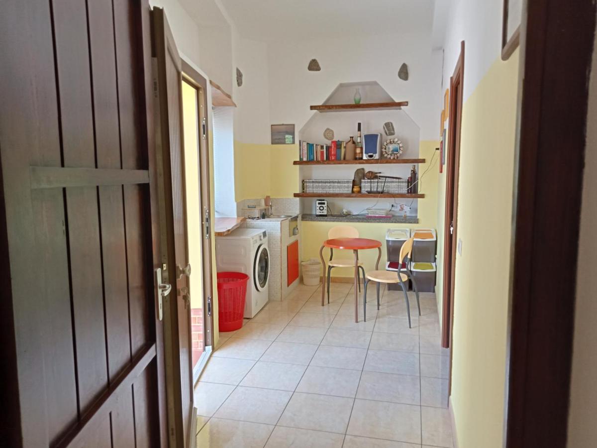 B&B Pinna Gialla - Housity