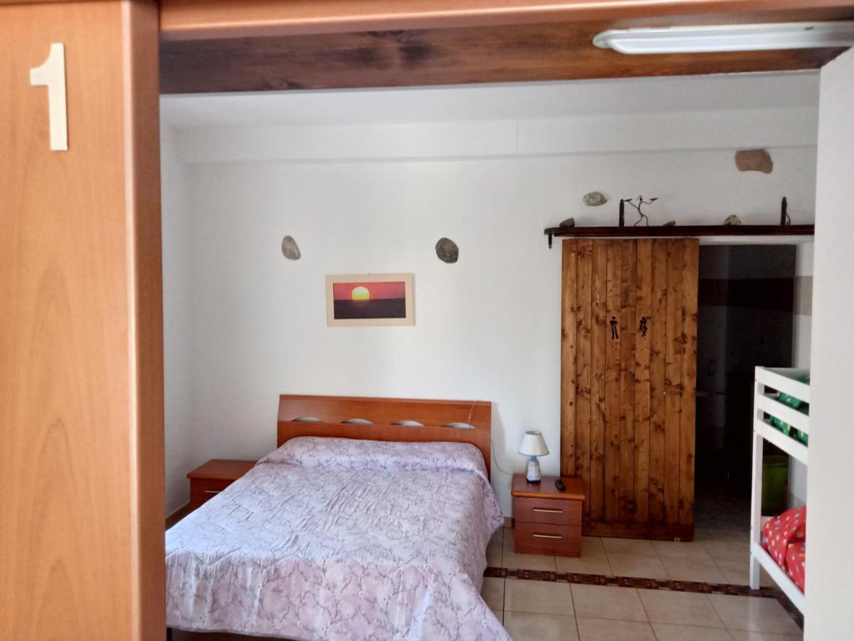 B&B Pinna Gialla - Housity