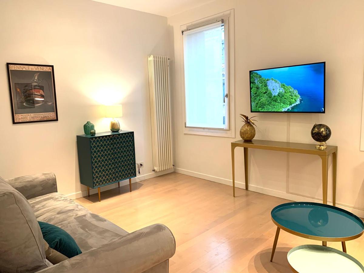 Live in The Heart of Venice - Housity