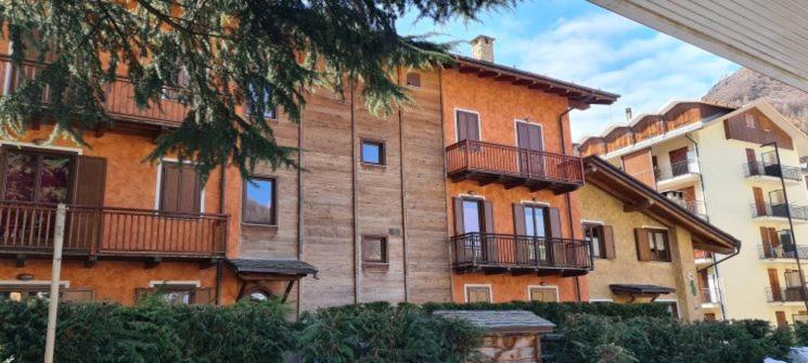 La casa sul fiume - Housity