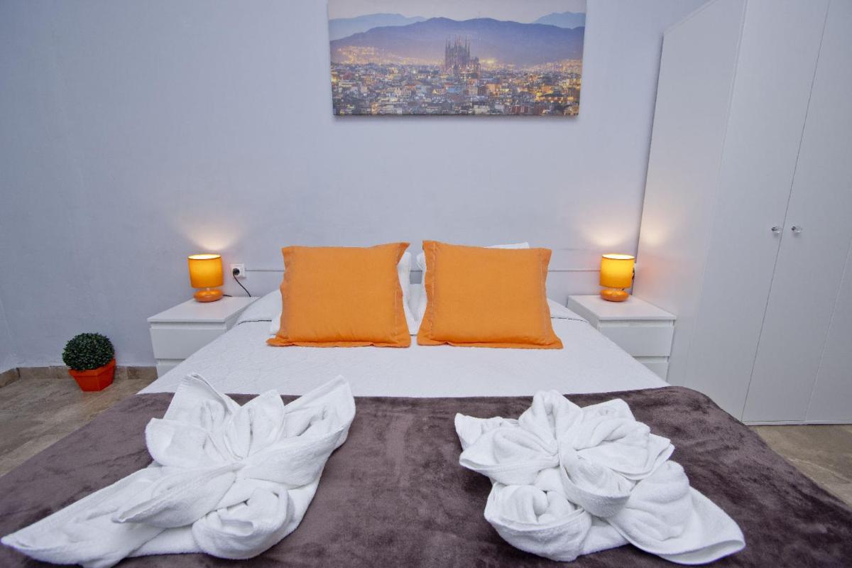 Barcelona City Seven Hostal - Housity