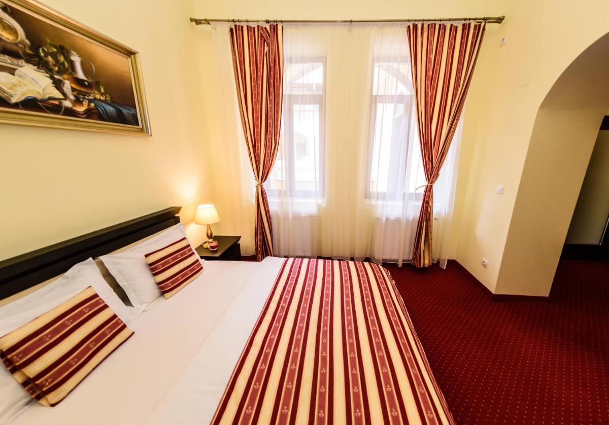 Apartament Baroc - Housity