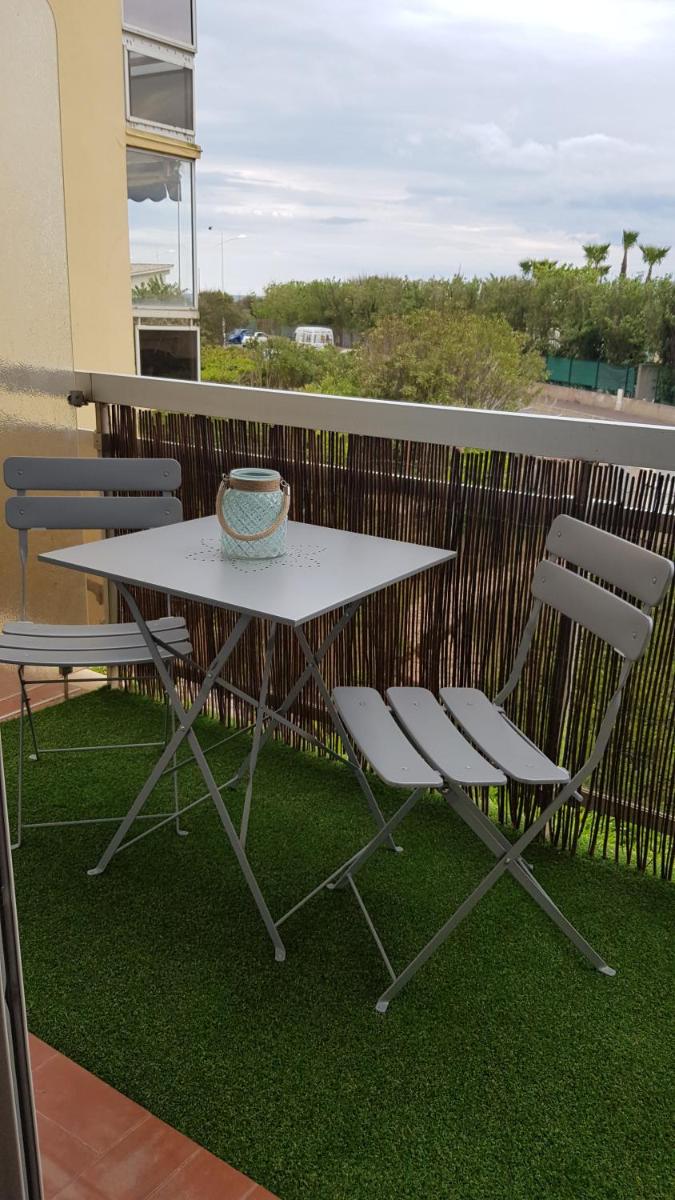JOLI STUDIO 50M DE LA MER - Housity