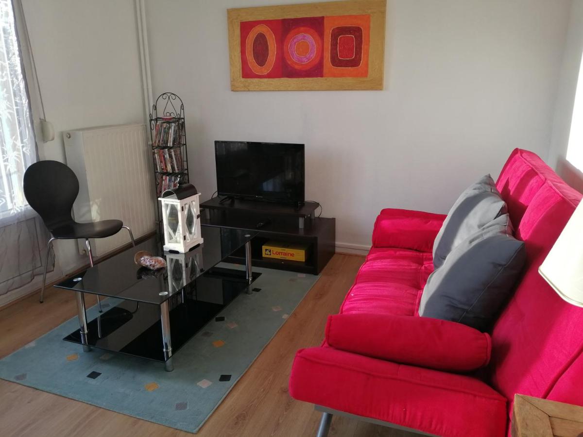 Studio proche caserne ECROUVES et centre TOUL - Housity
