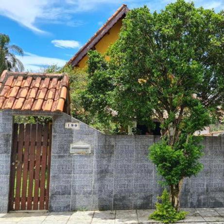 Chalé no centro de Penedo - Housity