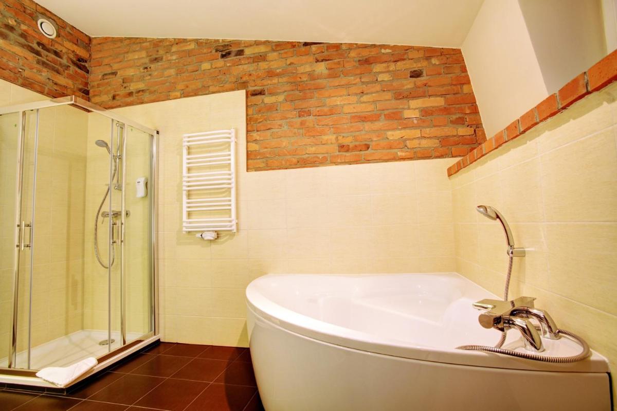 Browar CzenstochoviA Hotel&Spa - Housity