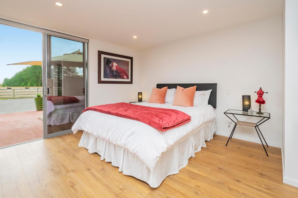 Farm Retreat B&B - Housity