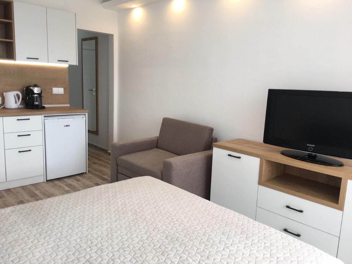 Студио Симона 2 - първа линия море - Housity