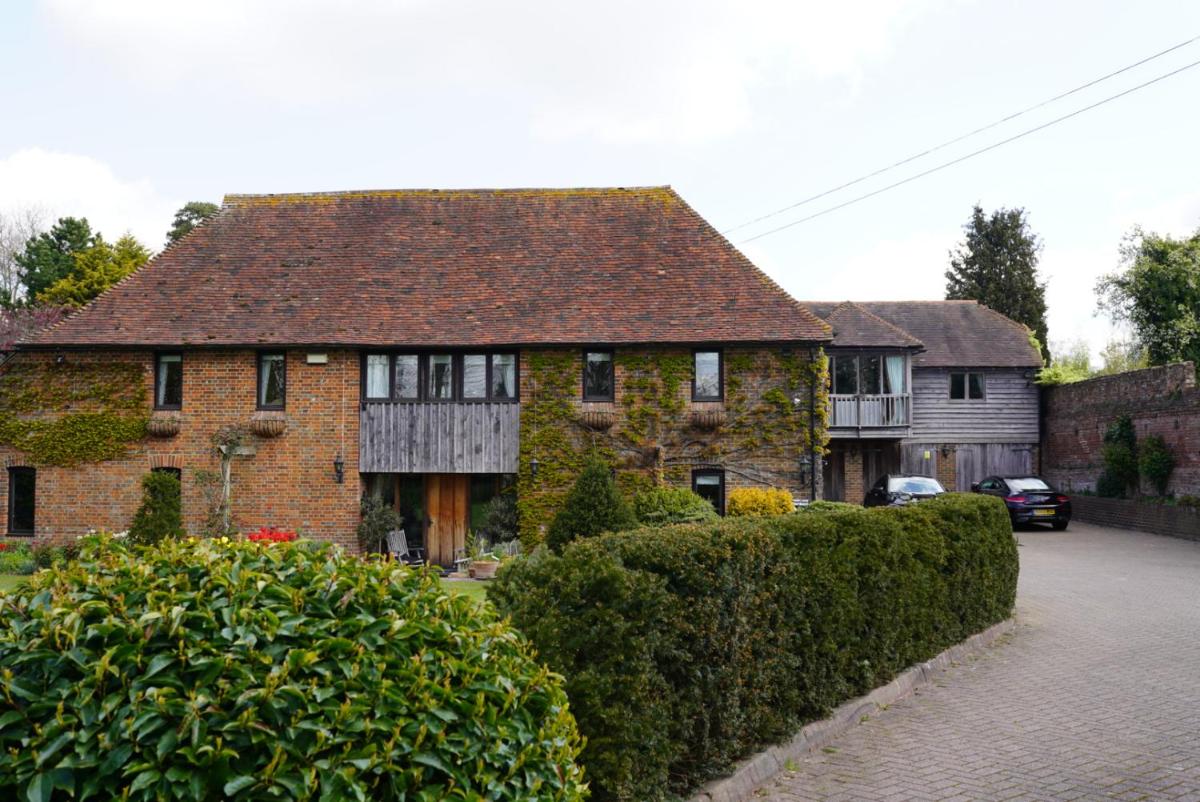 Finchden Barn - Housity