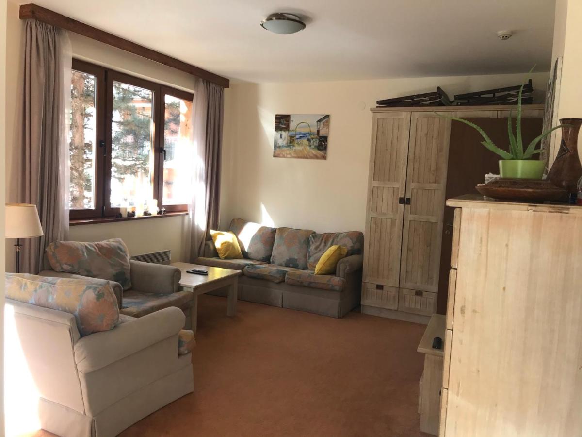 Pirin Golf - Housity