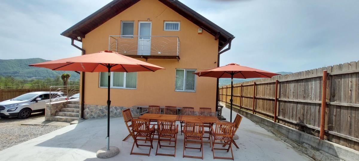 Casa de vacanta Laurentiu - Housity