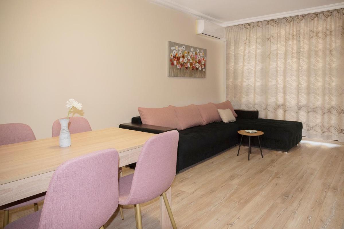 Apartment EliMar - Housity