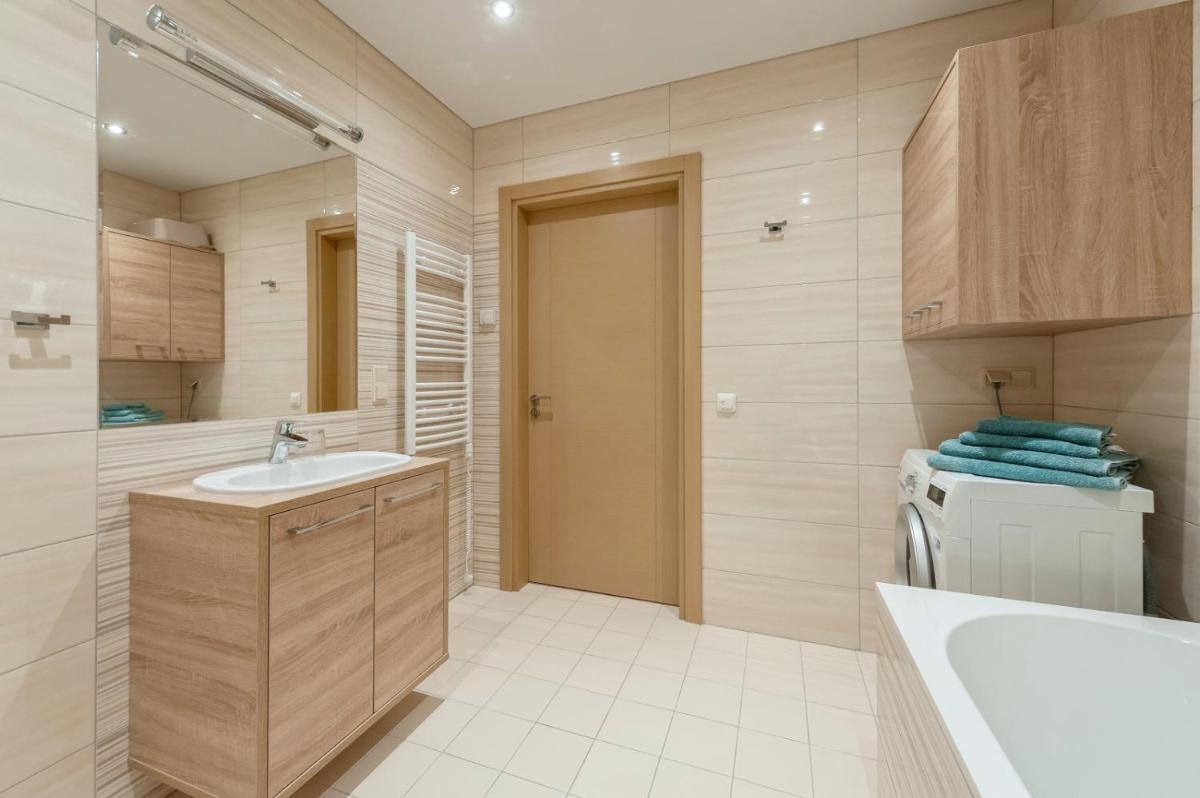Eva R Apartments - Housity