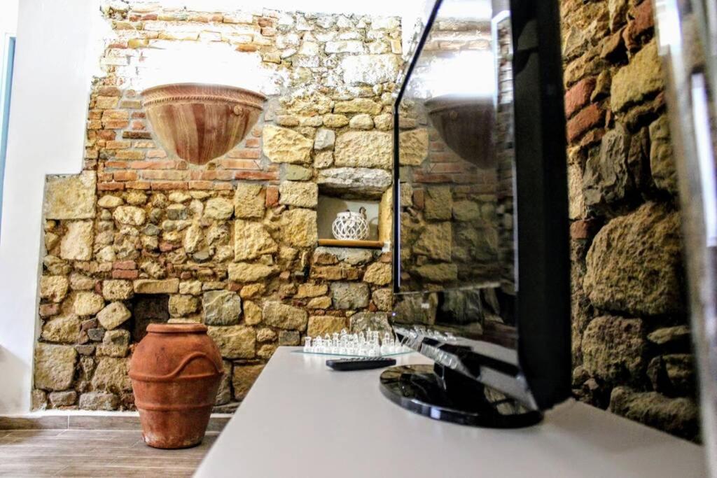 Panoramic and beautiful house 4km from the sea. - Housity