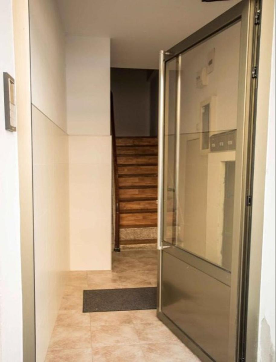 Suitetrails - 3 bedrooms appartement with jacuzzi and wifi at A Coruna 3 km away from the beach
