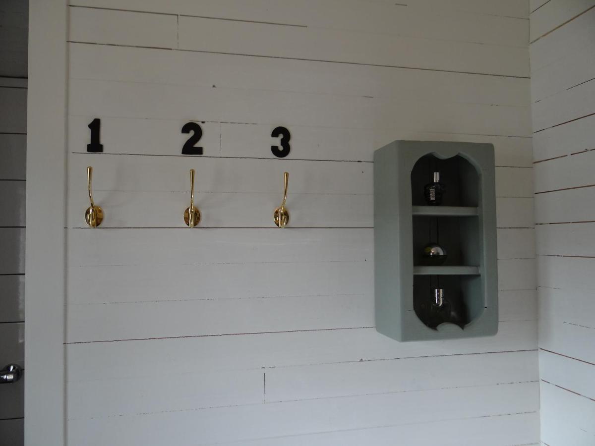 Pilgården Fornåsa, Drängstugan - Housity