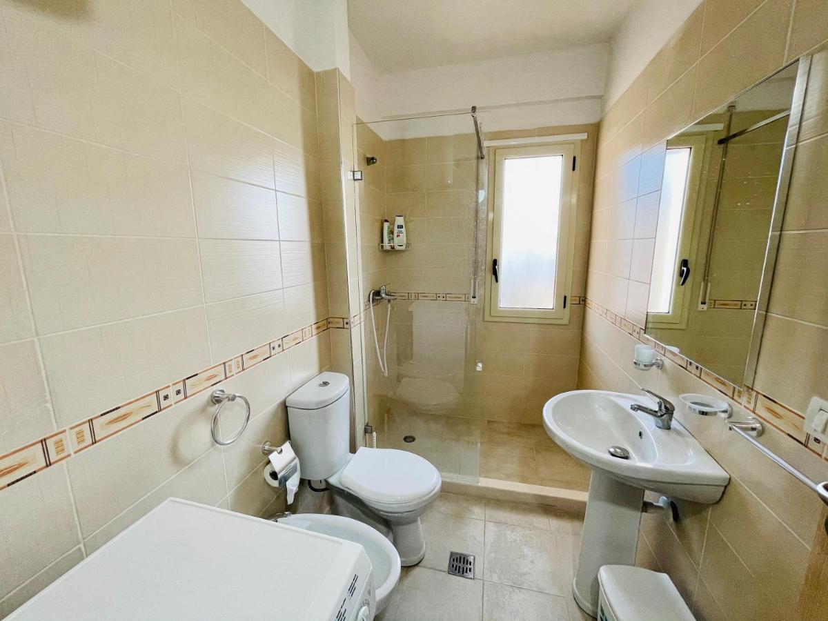 Jico Travel - Erjon Apartments - Housity