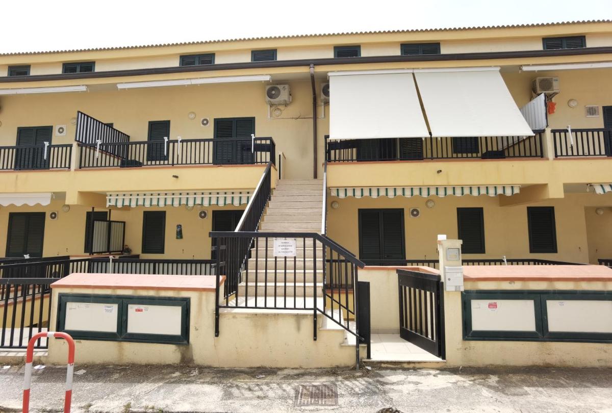 Iacono Apartments - Housity