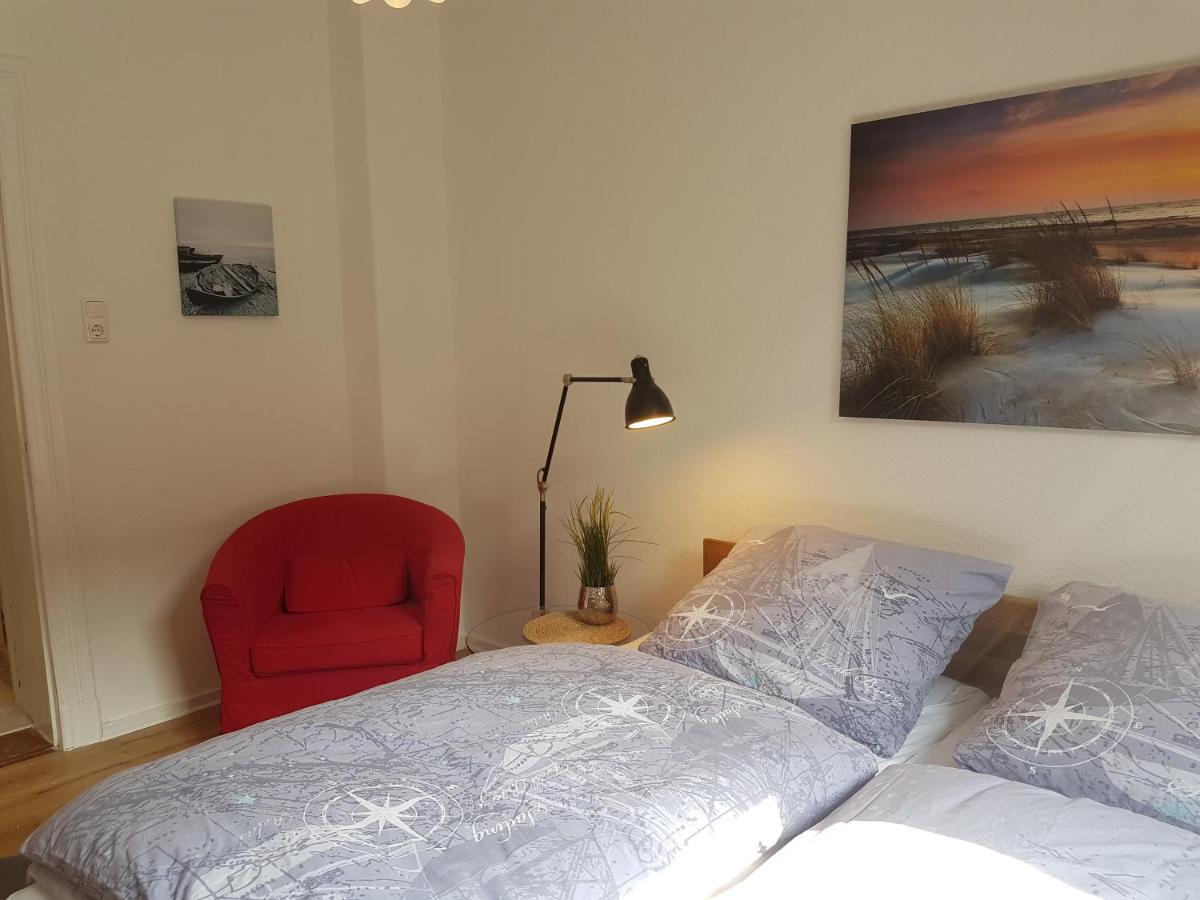 Baltic Oak Line - Housity
